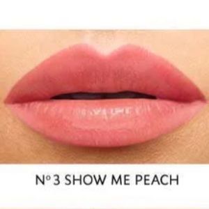 YSL Show me peach liquid balm